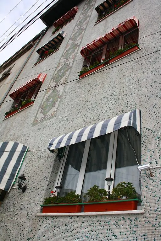 Villa Tamara Bucharest Hotel