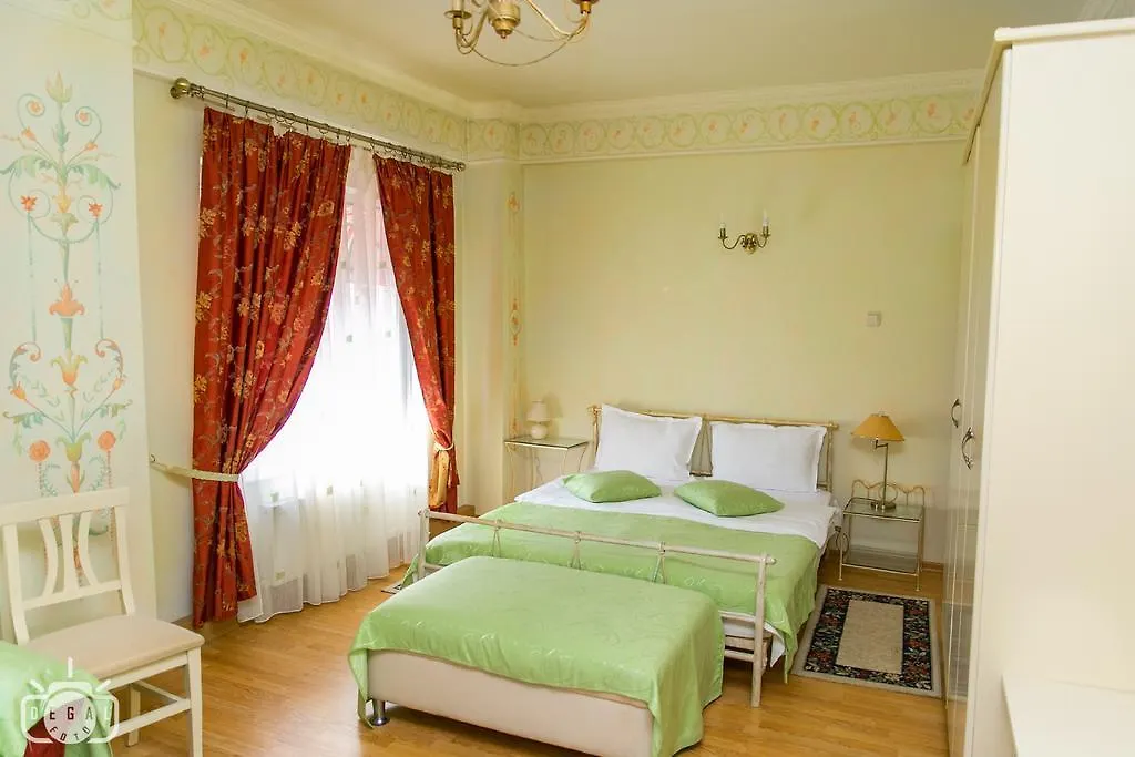 Villa Tamara Bucureşti 3*,  România