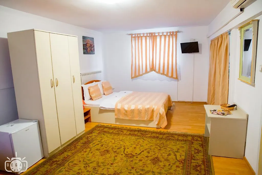 Villa Tamara Bucureşti 3*,  România